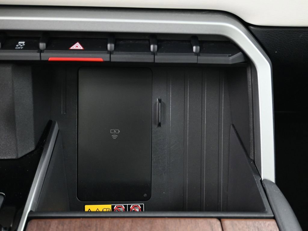 Used 2025 Toyota Sequoia Capstone image 23