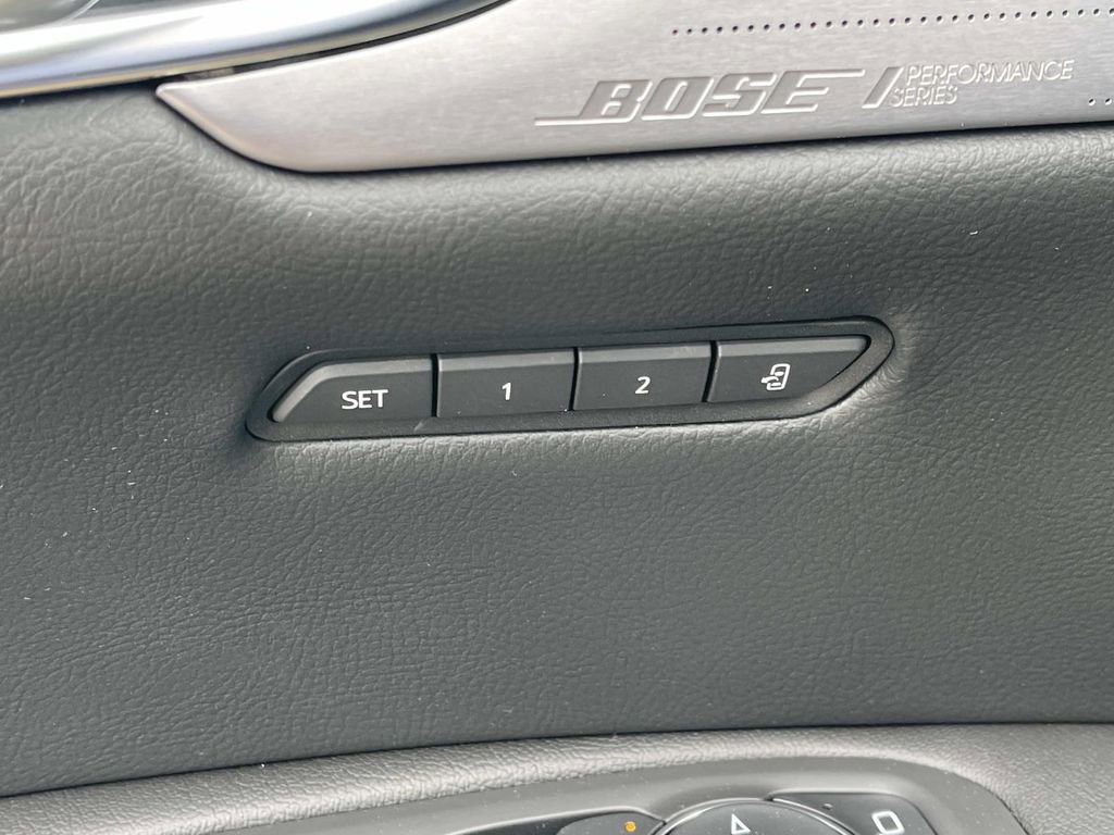 New 2026 Cadillac XT5 Sportv AWD/4WD image 25