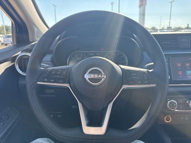 New 2025 Nissan Versa SV w/ Trunk Package FWD image 16