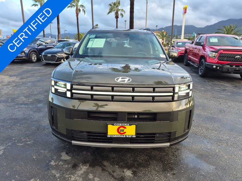Used 2025 Hyundai Santa Fe SEL image 2