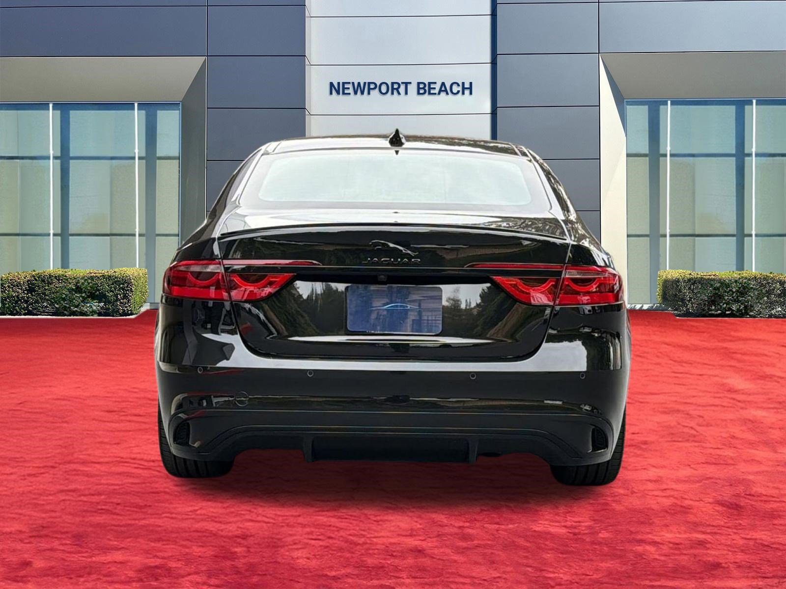 Used 2024 Jaguar XF R-Dynamic SE image 10