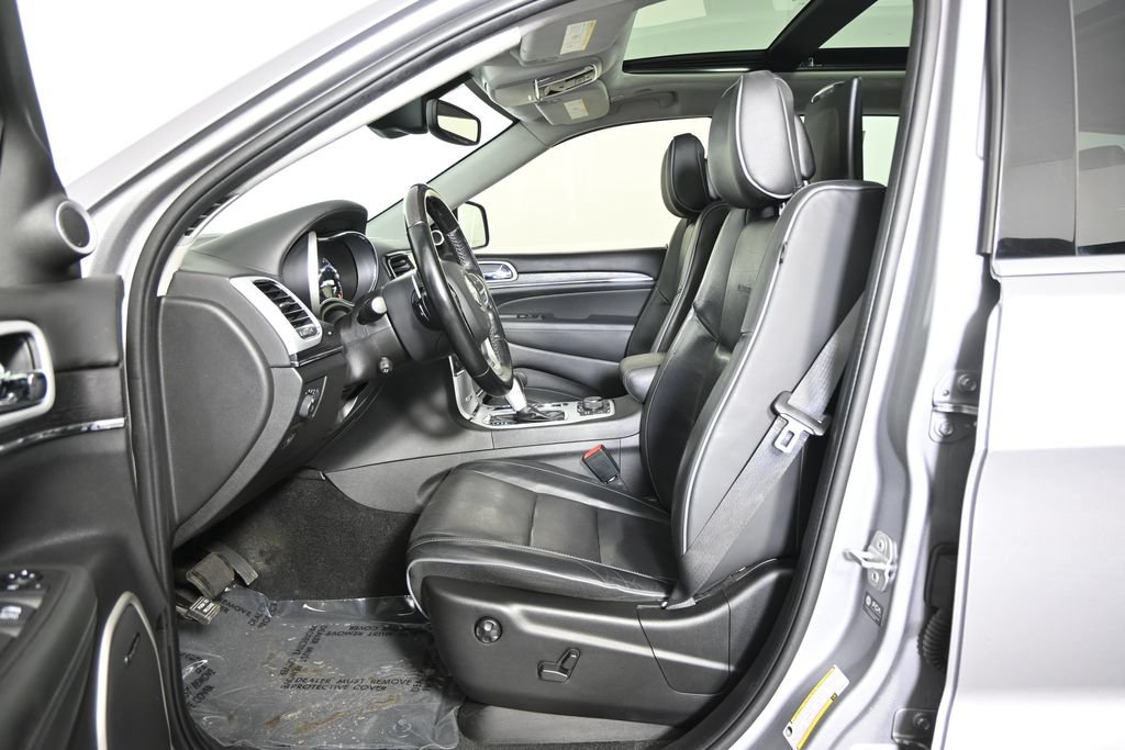 Used 2021 Jeep Grand Cherokee Summit AWD/4WD image 23