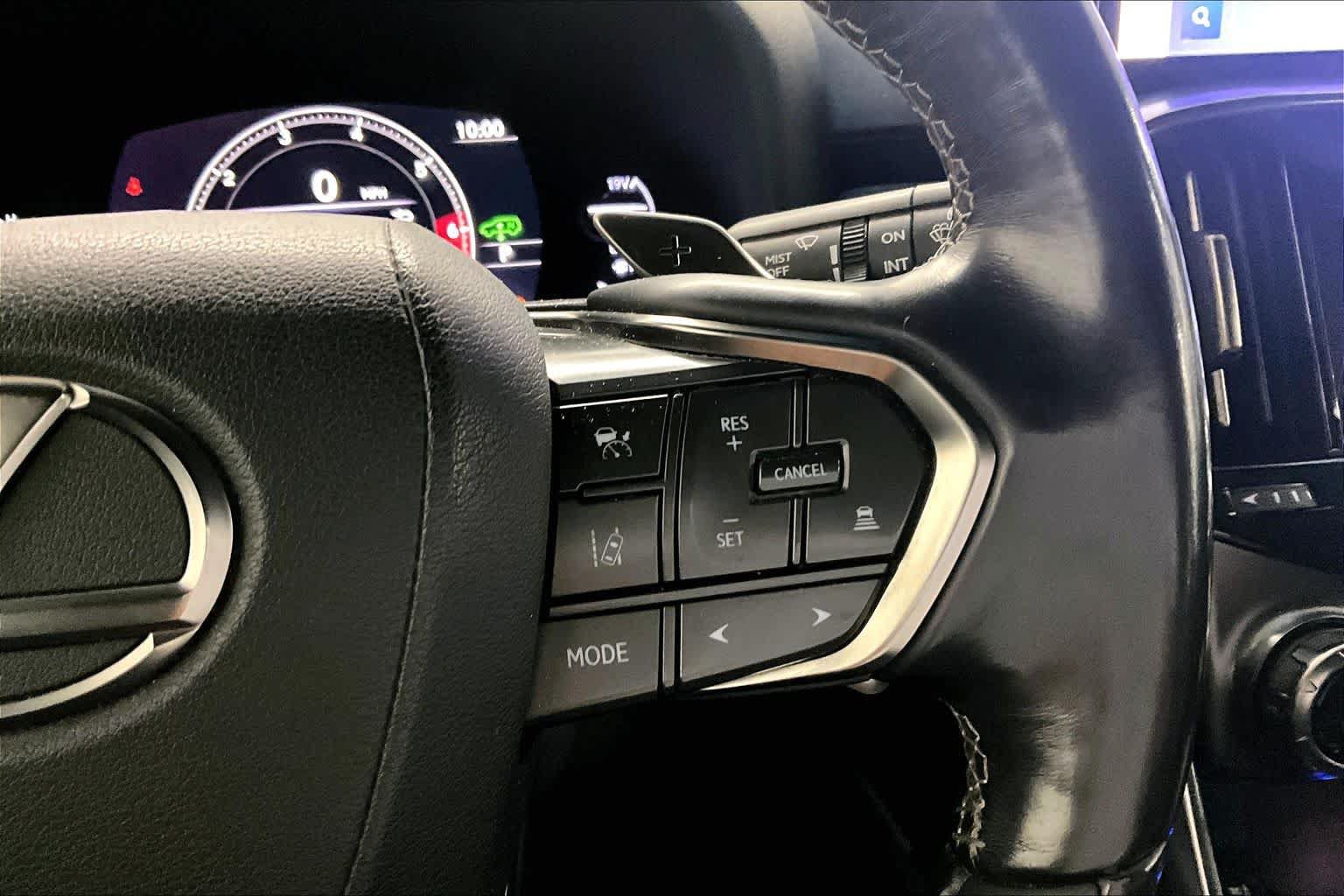 Used 2022 Lexus LX 600 4WD w/ Luxury Package image 24