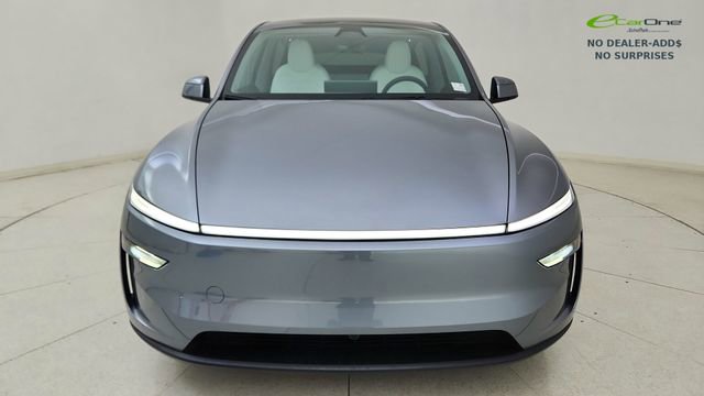 Used 2026 Tesla Model Y Long Range image 13