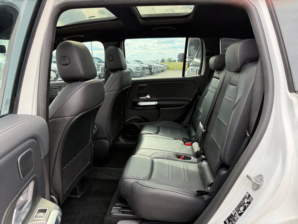 Used 2021 Mercedes-Benz GLB 35 AMG 4MATIC image 11