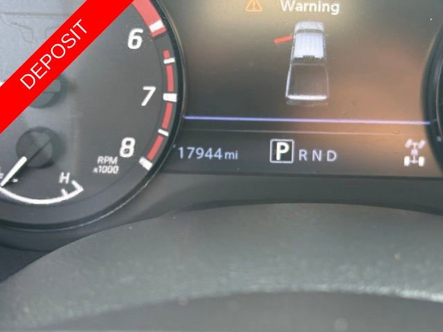 Used 2024 Nissan Titan PRO-4X w/ Pro-4x Convenience Package image 4