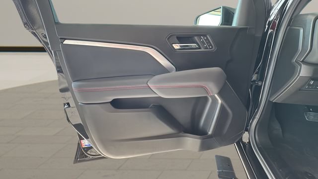 New 2026 Chevrolet Colorado Z71 w/ Technology Package AWD/4WD image 7