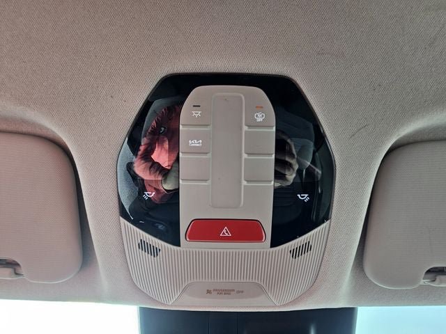 Used 2025 Kia K4 EX FWD image 34