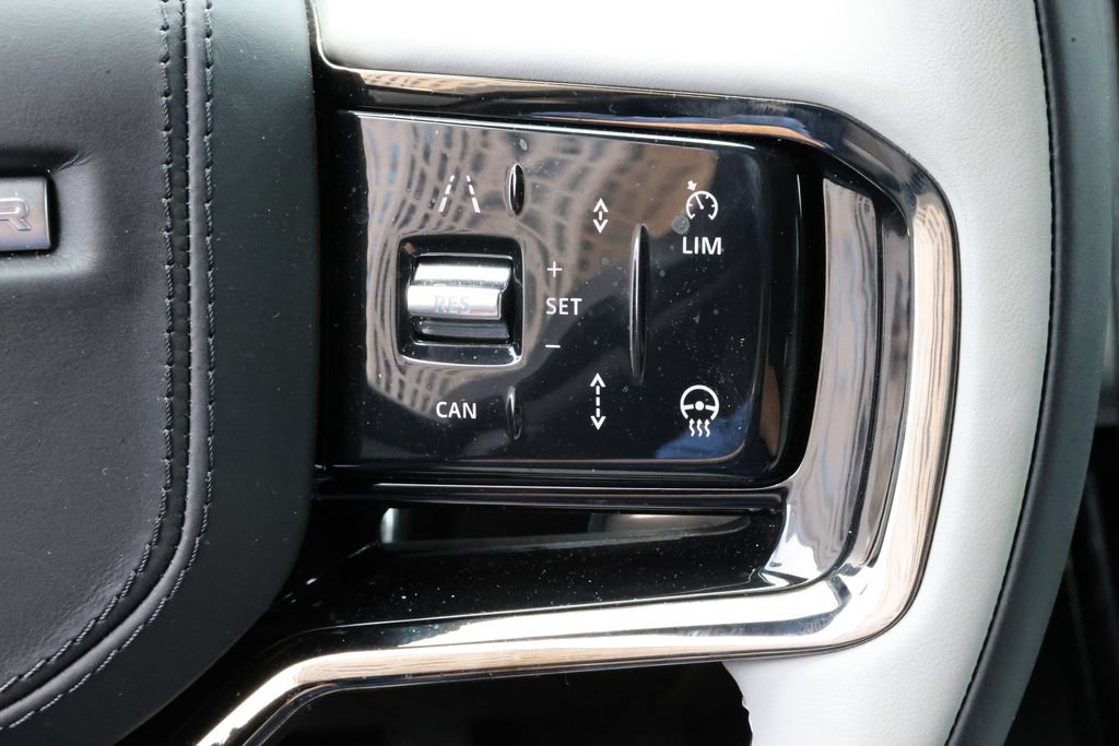 Used 2026 Land Rover Range Rover Velar S AWD/4WD image 19