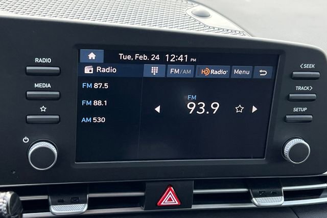 New 2026 Hyundai Elantra Blue image 17