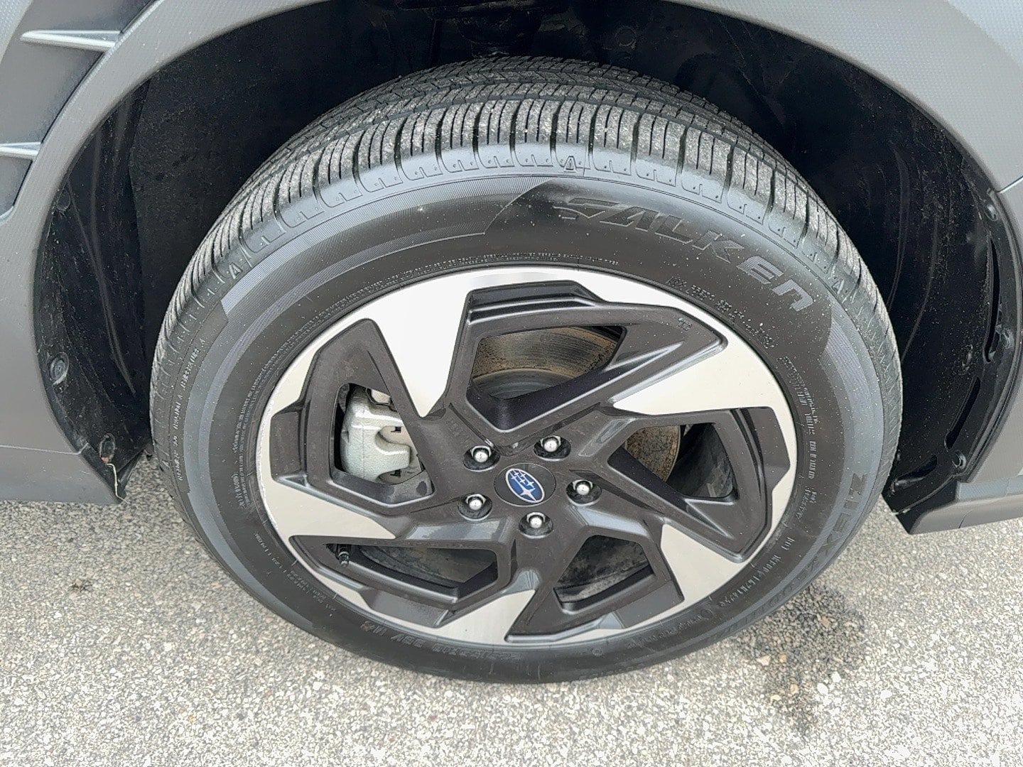 Certified 2025 Subaru Crosstrek 2.5i Limited AWD/4WD image 9