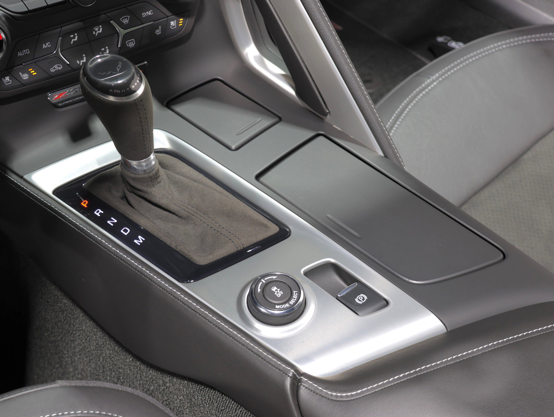 Used 2017 Chevrolet Corvette Z06 RWD image 76