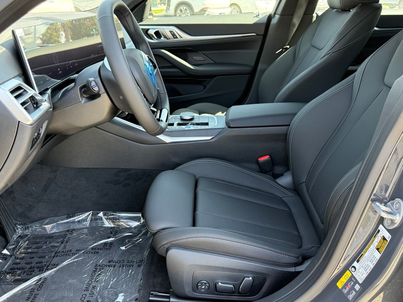 New 2026 BMW i4 eDrive40 w/ Parking Assistance Package RWD image 21