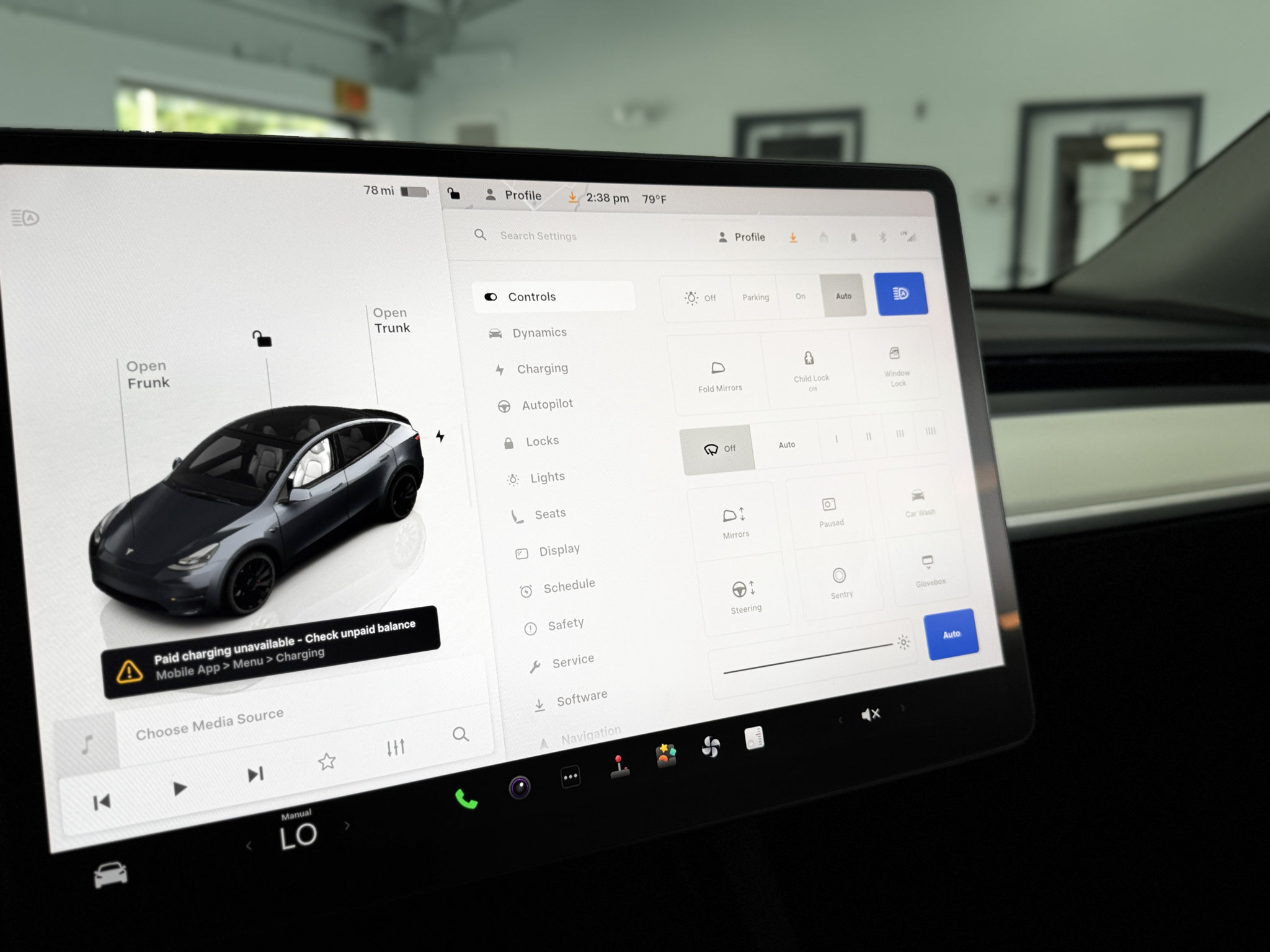Used 2023 Tesla Model Y Performance AWD/4WD image 18