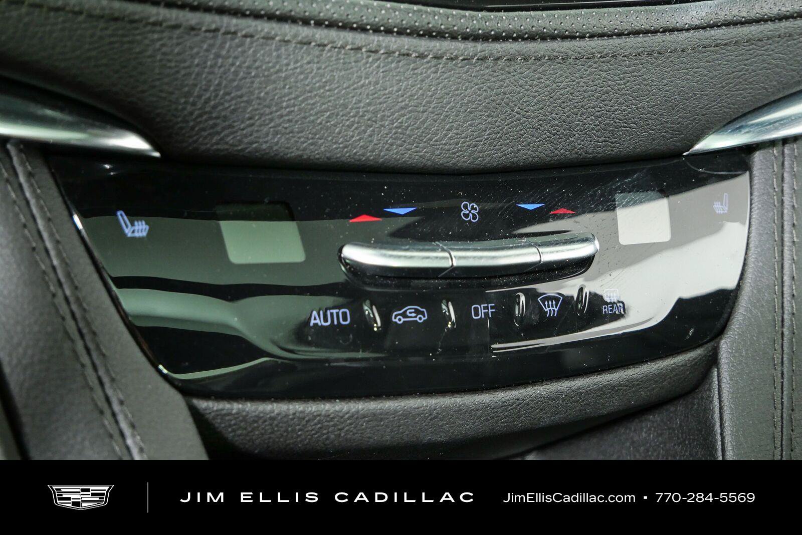 Used 2023 Cadillac XT5 Premium Luxury w/ Technology Package FWD image 17
