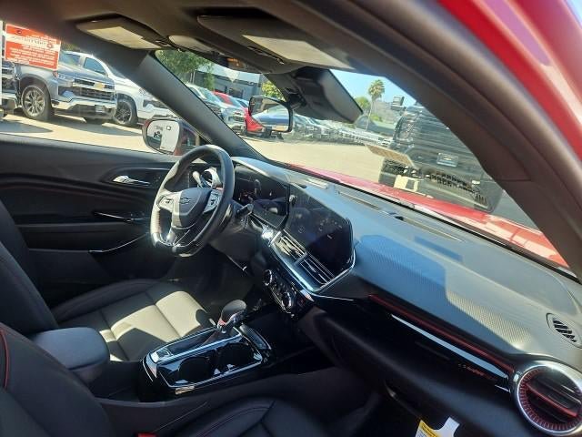 New 2026 Chevrolet Trax RS w/ Driver Confidence Package FWD image 28