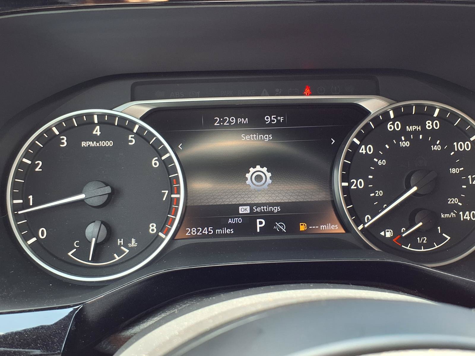 Used 2024 Nissan Pathfinder Rock Creek AWD/4WD image 14