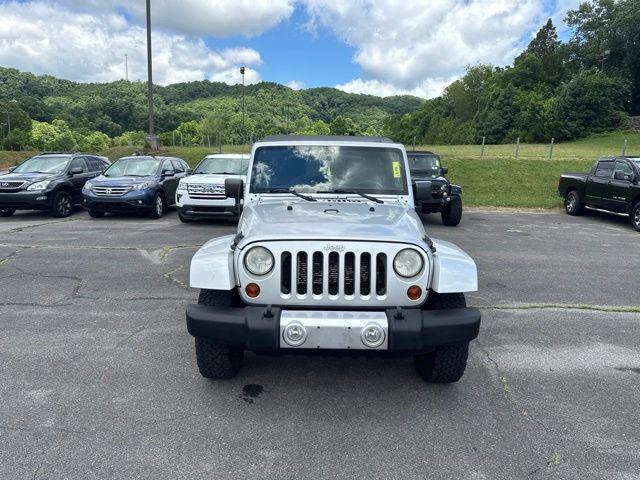 Used 2012 Jeep Wrangler Unlimited Sahara w/ Connectivity Group AWD/4WD image 3