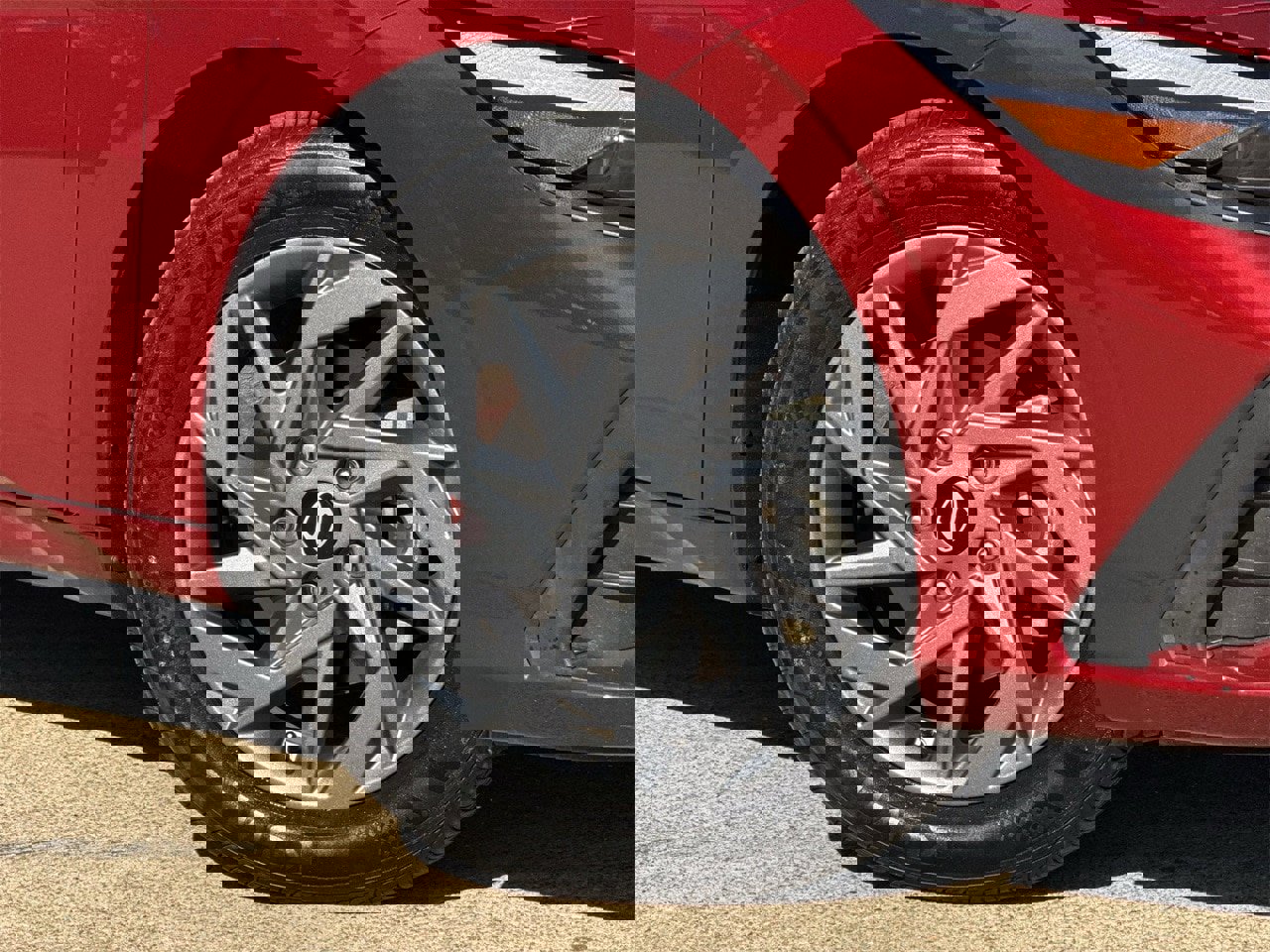 Used 2024 Hyundai Elantra SEL image 30