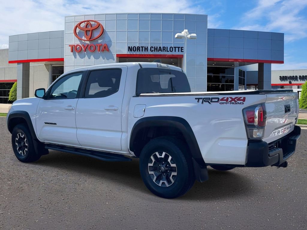 Used 2022 Toyota Tacoma TRD Off-Road AWD/4WD image 6