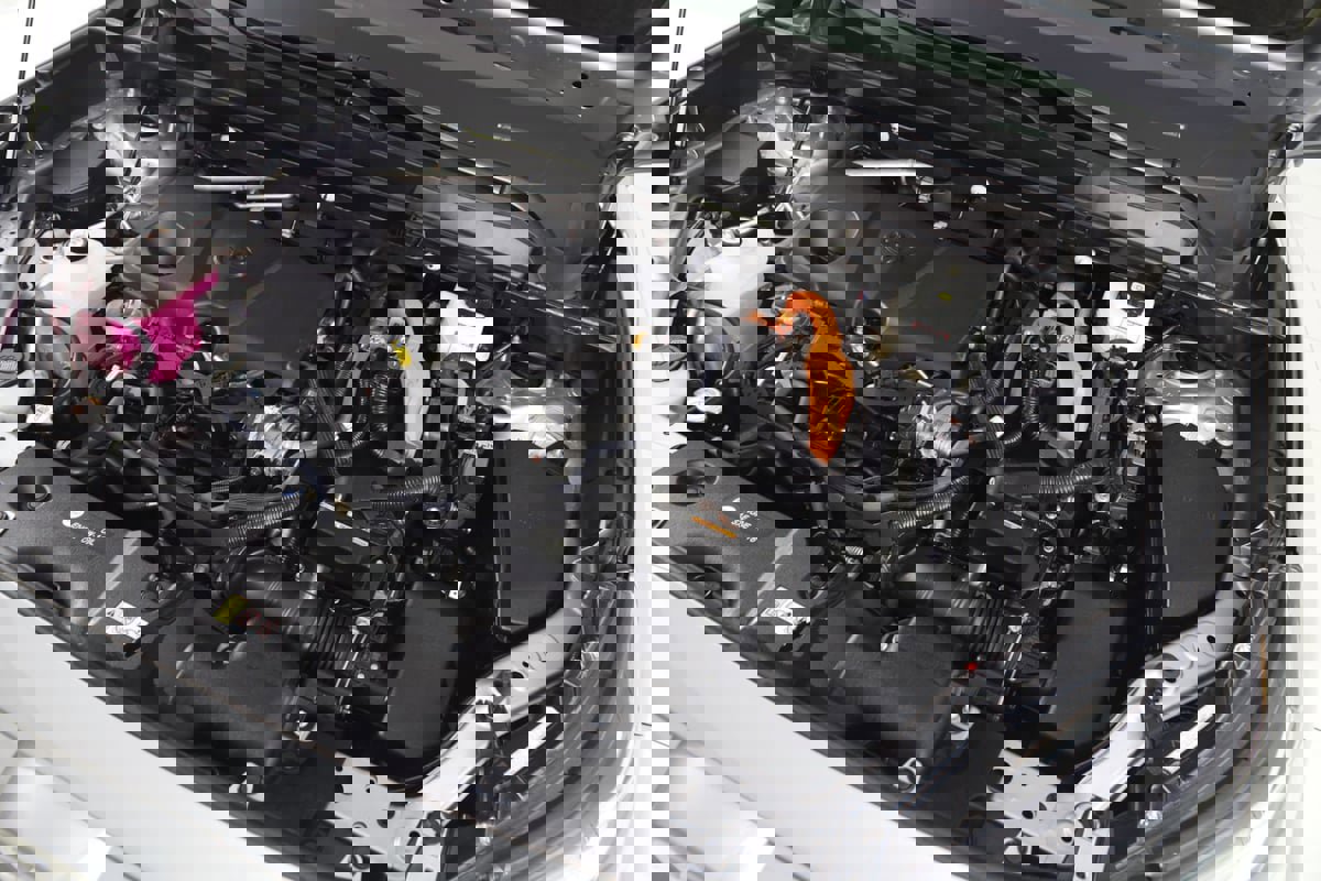 Used 2024 Toyota RAV4 XLE w/ Convenience Package AWD/4WD image 19