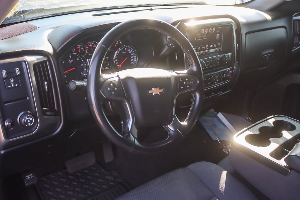 Used 2018 Chevrolet Silverado 1500 LT w/ All Star Edition image 8
