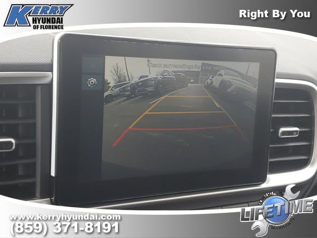 New 2026 Hyundai Venue SE image 26