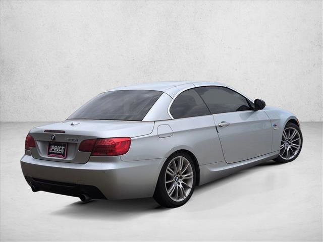 Used 2012 BMW 335i Convertible image 5