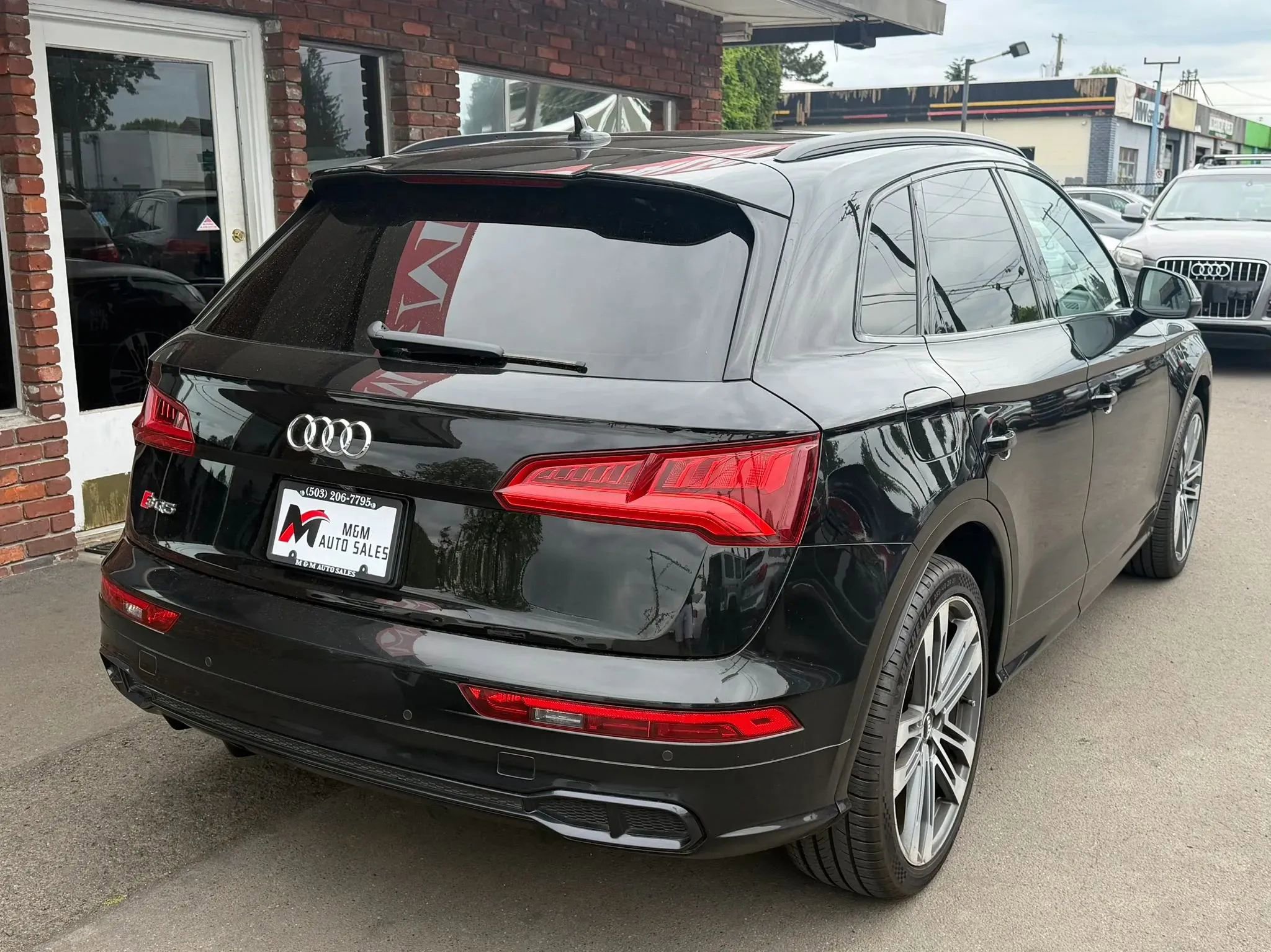 Used 2019 Audi SQ5 Premium Plus w/ Premium Plus Package AWD/4WD image 3