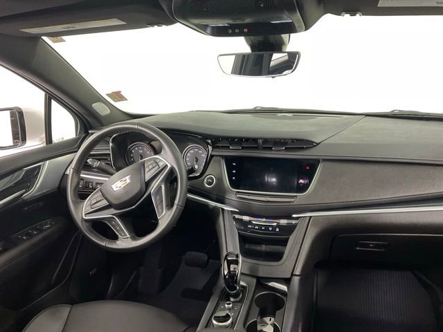 Used 2025 Cadillac XT5 Premium Luxury w/ Technology Package image 28