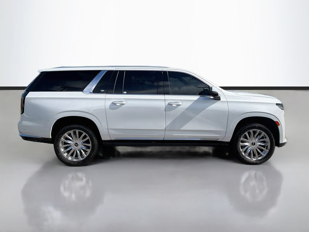 Used 2021 Cadillac Escalade ESV Premium Luxury w/ Driver Assist Tech Package AWD/4WD image 3
