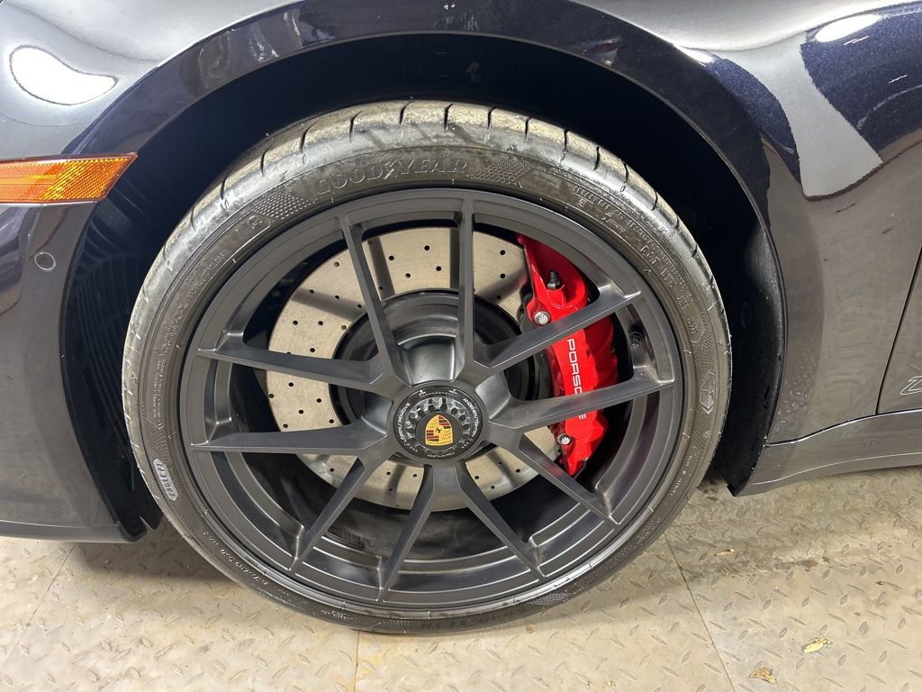 Certified 2025 Porsche 911 Carrera 4 GTS image 18