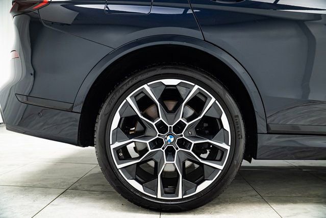 Used 2026 BMW X7 M60i image 18