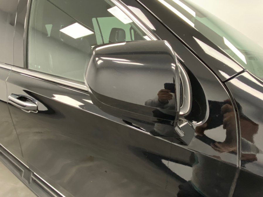 Used 2023 Cadillac Escalade ESV Luxury image 15