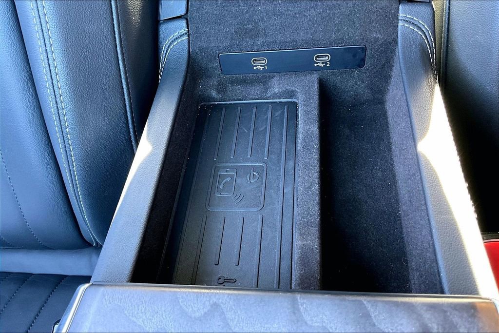 Used 2024 Audi A6 Premium Plus image 16