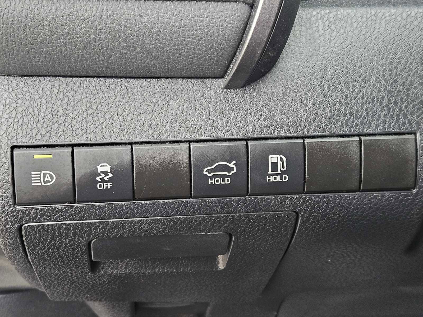 Used 2024 Toyota Camry LE image 21