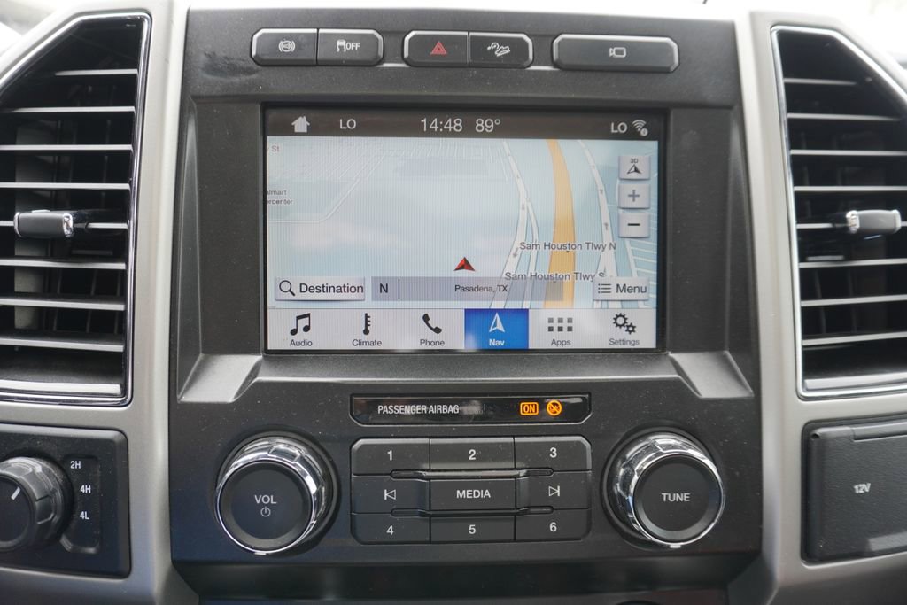 Used 2019 Ford F350 Lariat w/ Lariat Ultimate Package AWD/4WD image 10