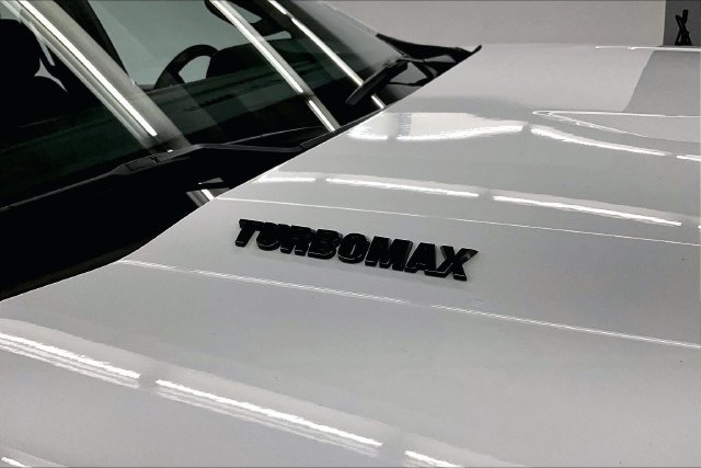 Used 2025 Chevrolet Silverado 1500 LT AWD/4WD image 36