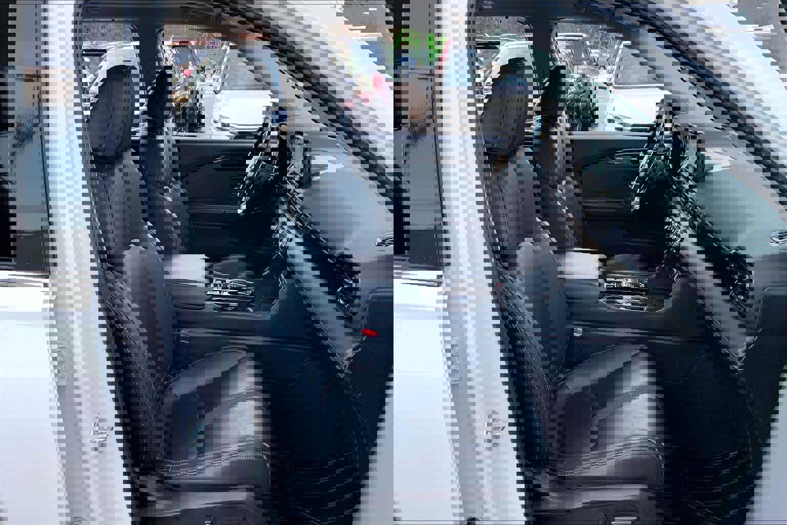 Used 2023 Honda Pilot Touring image 8