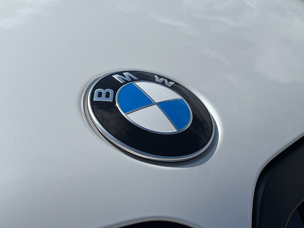 Used 2027 BMW X7 xDrive40i w/ M Sport Package AWD/4WD image 13