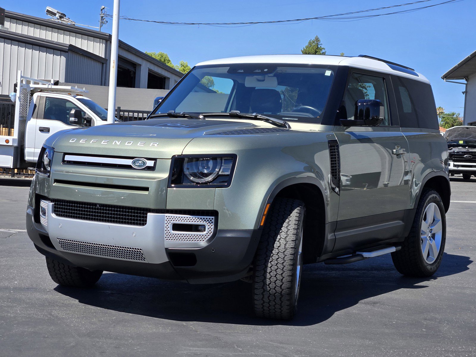 Used 2021 Land Rover Defender 90 First Edition image 8