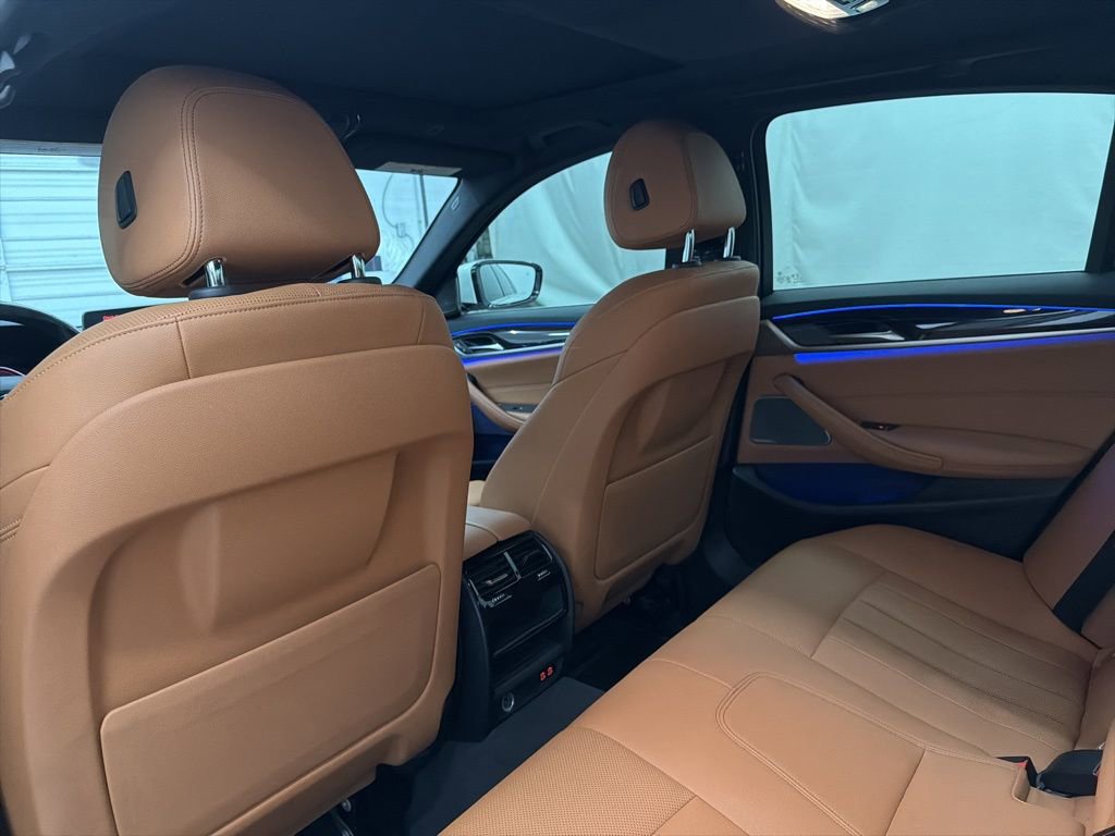 Used 2021 BMW 540i w/ Premium Package image 19