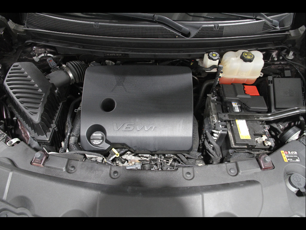 Used 2021 Chevrolet Traverse LT image 22