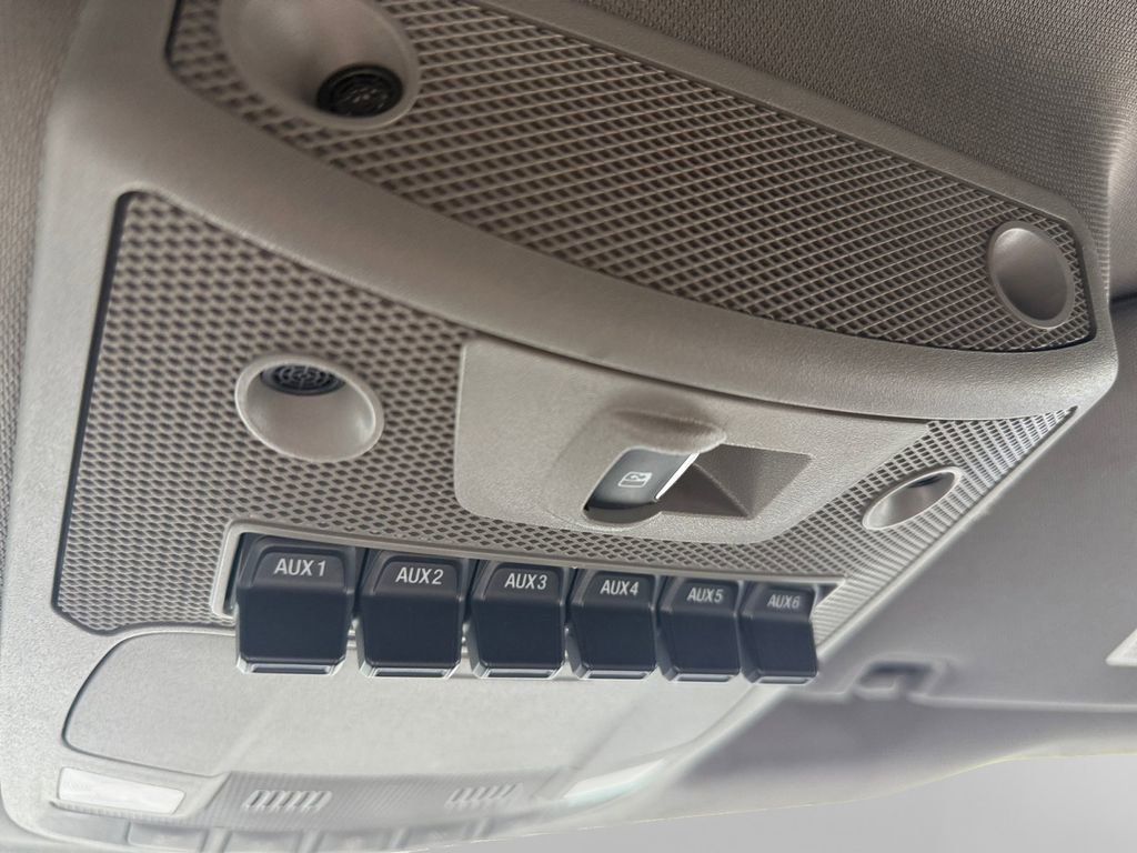 Used 2019 Ford F350 XLT w/ XLT Premium Package image 22