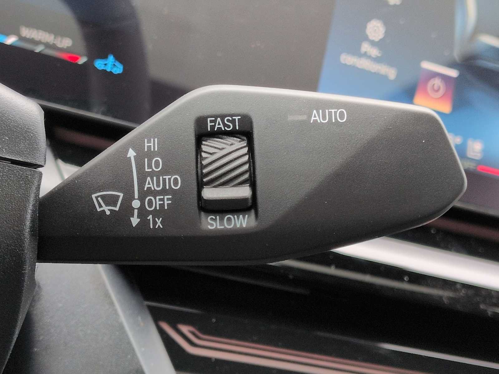 Used 2026 BMW 530i xDrive w/ Executive Package AWD/4WD image 29