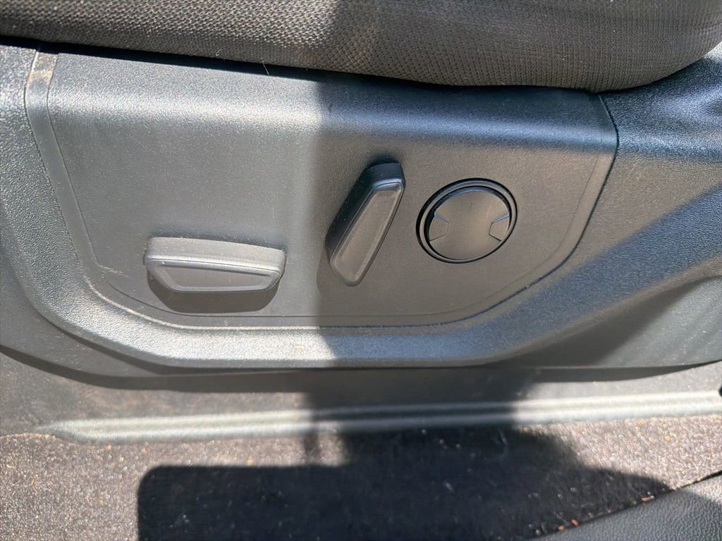 Used 2019 Ford F150 XLT w/ Equipment Group 302A Luxury image 14