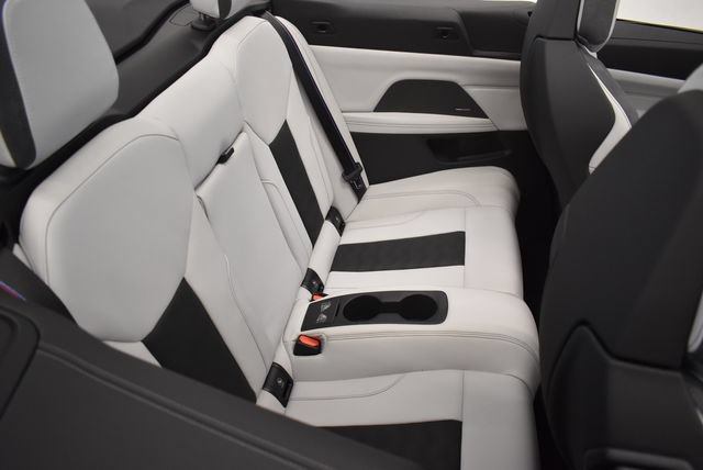 New 2027 BMW M4 xDrive Competition w/ Executive Package AWD/4WD image 19
