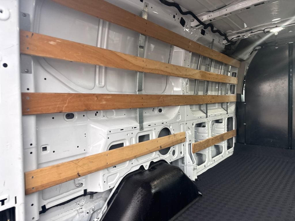 Used 2024 Ford Transit 250 Low Roof w/ Exterior Upgrade Package RWD image 18