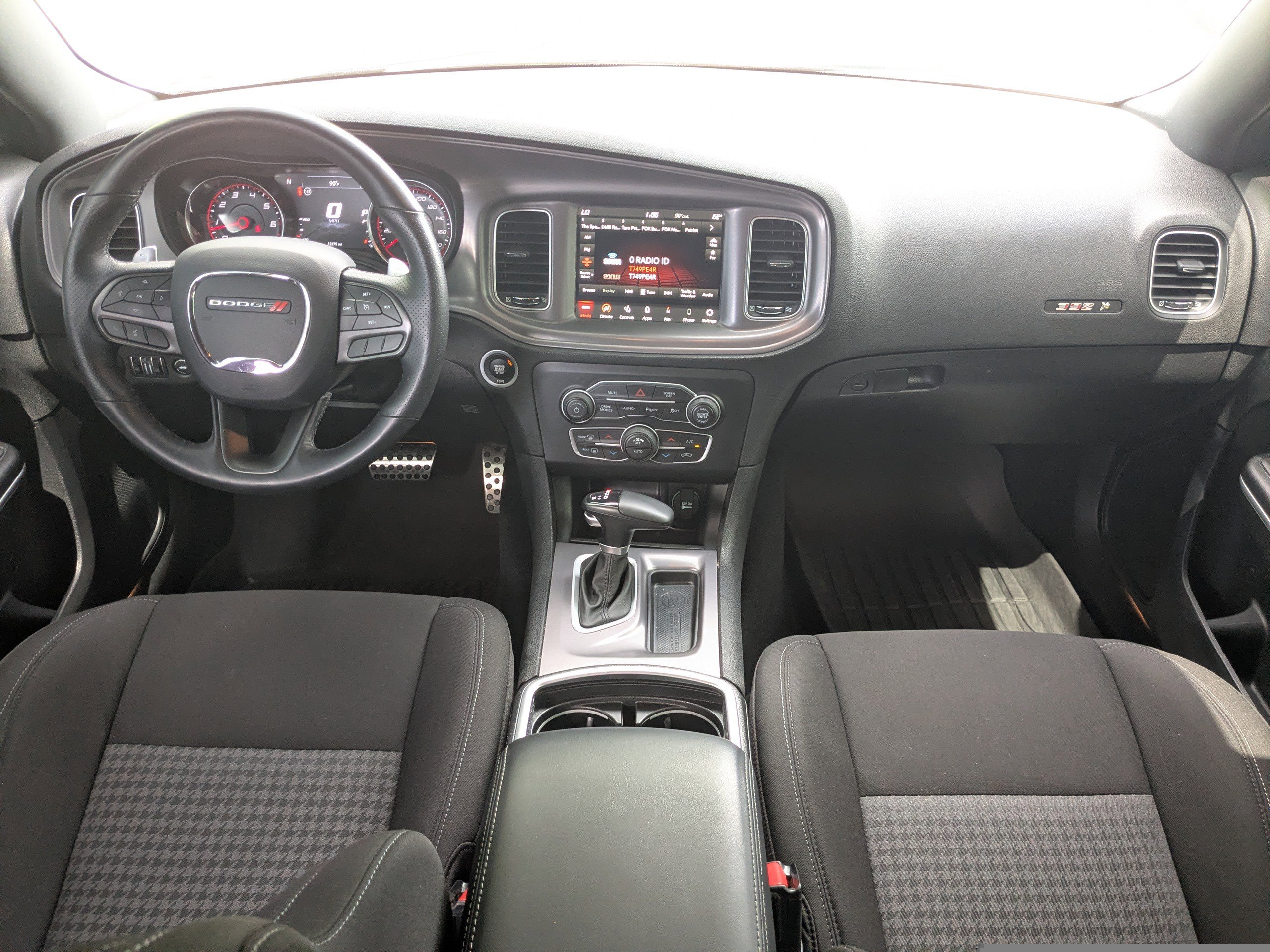 Used 2023 Dodge Charger Scat Pack w/ Navigation & Travel Group image 13