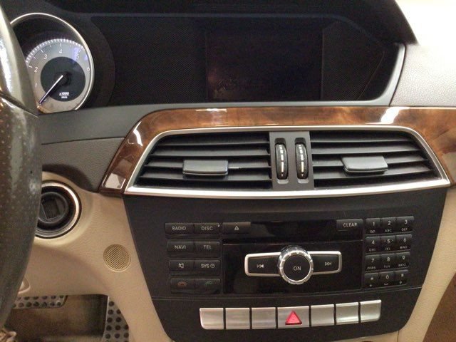 Used 2014 Mercedes-Benz C 250 Sedan image 25